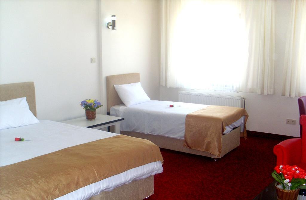Butik Ertur Hotel Doğubayazıt Kamer foto